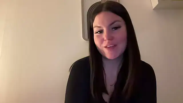 kiaraaaa75 Live XXX-Chat