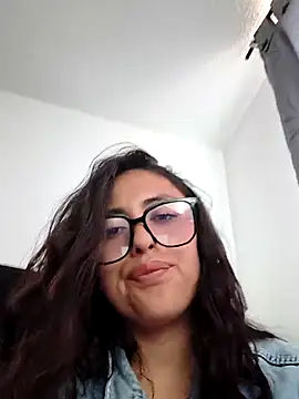 Онлайн чат XXX Megan_Konig