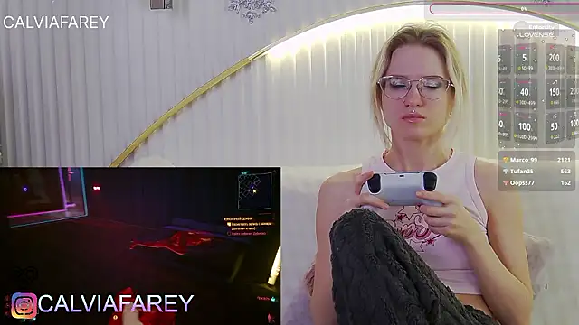 calviafarey élő XXX-chatje