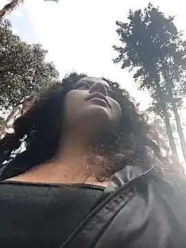 Yaya_watson Adlı Modelin Canlı XXX Sohbeti