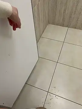 -AngelAri- Adlı Modelin Canlı XXX Sohbeti