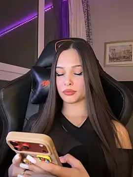 EricaWalls live XXX chat