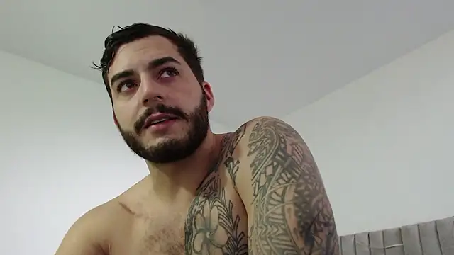 Živý XXX chat thomas_gun