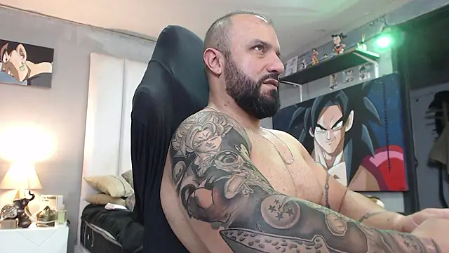 bardock_1 élő XXX-chatje