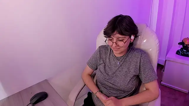 Nathaly_ds Chat XXX in diretta