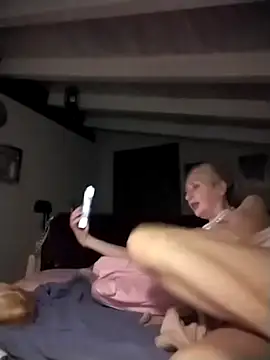 divinaerotica Live XXX-Chat