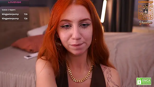 Venelopa Chat XXX in diretta