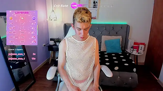 Juaan_Diick Adlı Modelin Canlı XXX Sohbeti