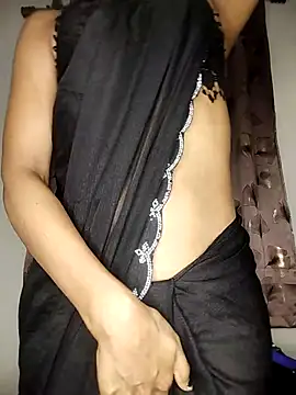 Show modela sassy__zaraa na web-kameri