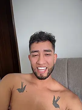 دردشة liam_bronw الجنسية المباشرة