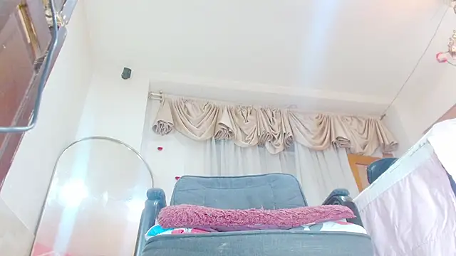 Show de webcam de Dolldirtyxxx