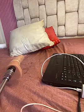 PrettyHamaica Chat XXX in diretta