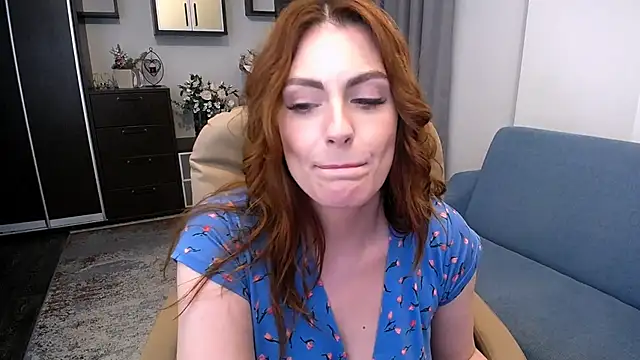 LindaLiony Webcam show