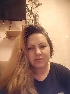 Show modela Anastasia22632 na web-kameri