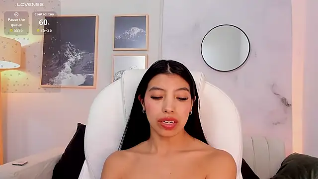 Tiffany_Low Live XXX-Chat