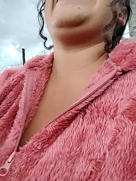 XXX chat uživo modela You-sexy-starr