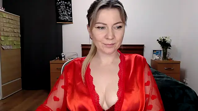 ParadiseAlina Adlı Modelin Canlı XXX Sohbeti