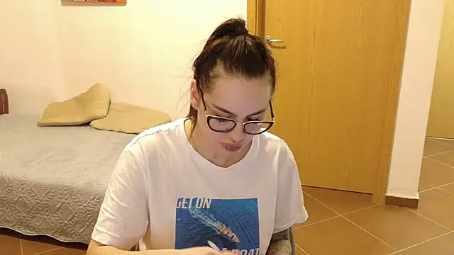 LexieRosse Chat XXX in diretta