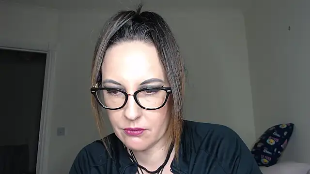 Humiliatrixxxx Webcam show