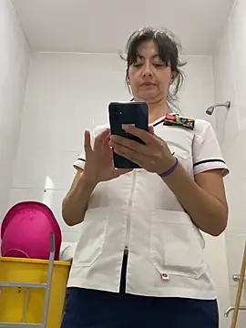 aphrodite_sexy: απευθείας συνομιλία ΧΧΧ