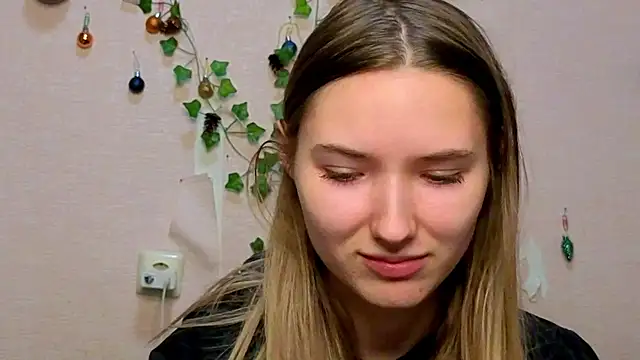 _kikiclark__ 现场XXX聊天