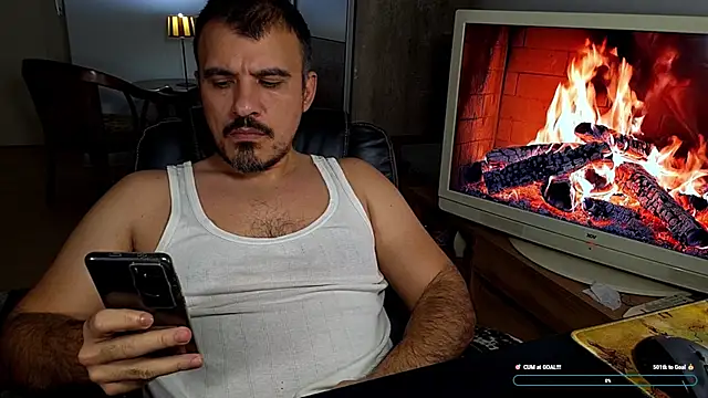 officeman7 élő XXX-chatje