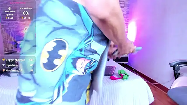 Gina_Myers live XXX chat