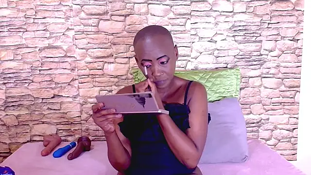 Chat +18 de EbonyOlive69 ao vivo