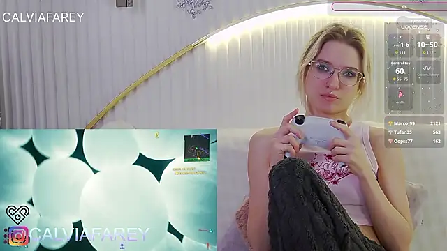 calviafarey élő XXX-chatje