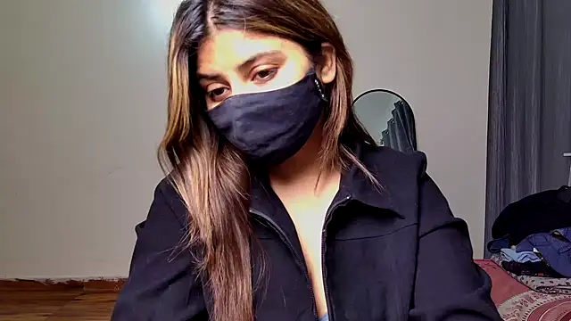 Hot-Shivangi 即時 XXX 聊天