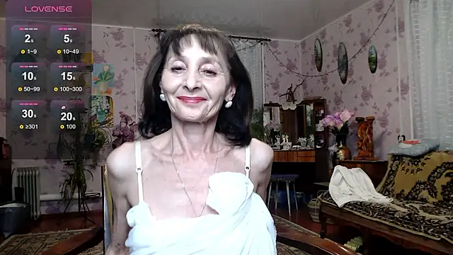 Angelina-Missteria live XXX chat