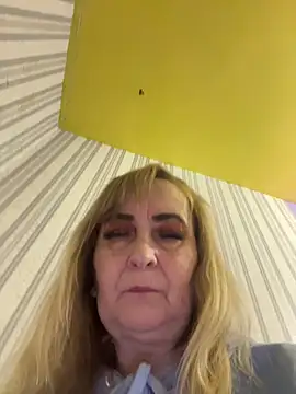 Irina2909@xh 在線直播表演