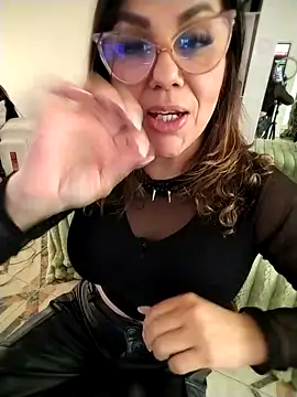 Myrnasexxx Chat XXX live