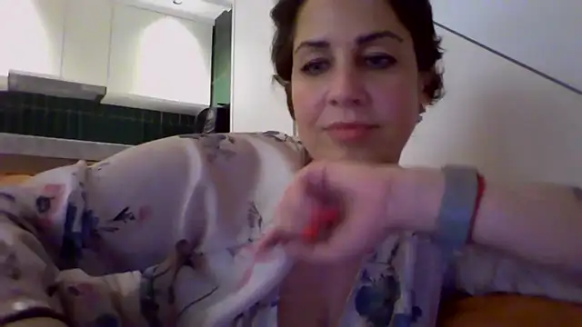 Rosinaya Chat XXX in diretta