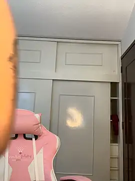 แชท XXX สดของ Valu_euphoria