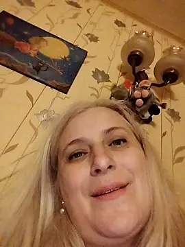 Webkamerová show NyushaLollipop