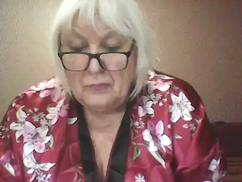 Alexia64231 live XXX chat