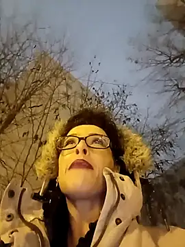 RebeccaNobleのライブXXXチャット