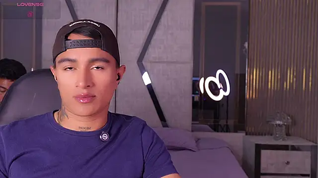 Chat XXX en directo de LiamDeep