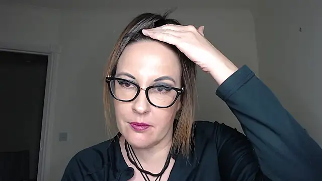 Chatroom XXX en direct de Humiliatrixxxx