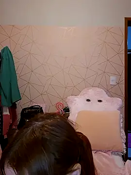 Irresistible24 Adlı Modelin Canlı XXX Sohbeti