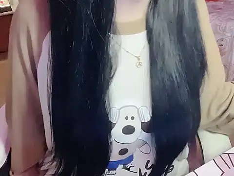 keelinnn19 网络视讯表演