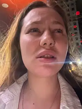 AsynaYuuki 网络视讯表演