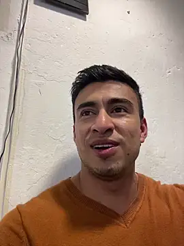 Czat XXX na żywo – Chris_Clarck