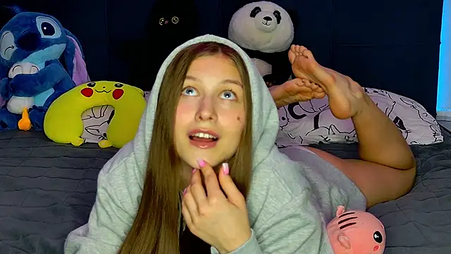 MissEmilyMiller élő XXX-chatje