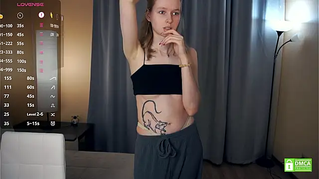 ToyaPletz: απευθείας συνομιλία ΧΧΧ