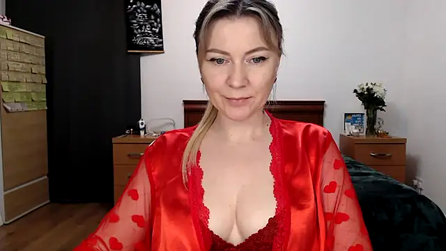 ParadiseAlinaのライブXXXチャット