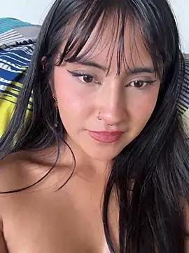 Katt_eyes21's Webcam Show