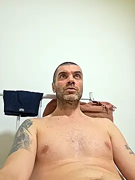 DOMINATOR_SIR-MASTER élő XXX-chatje