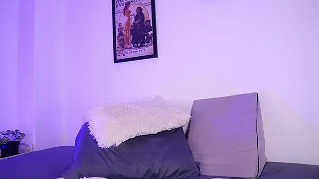 YourMandy: απευθείας συνομιλία ΧΧΧ